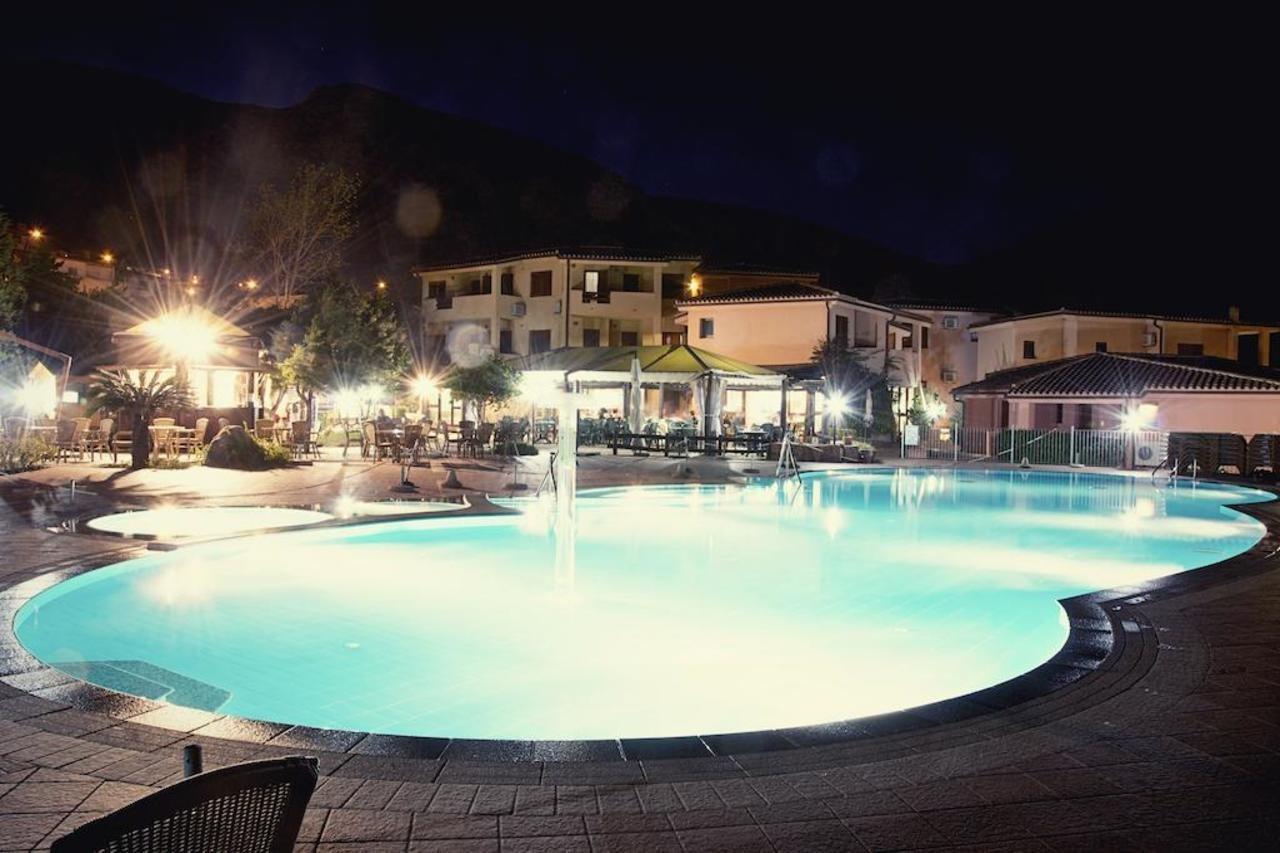 Hotel Parco Blu Cala Gonone Exterior foto