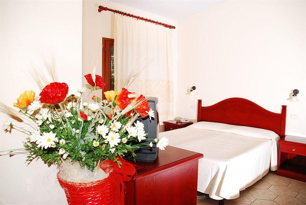 Hotel Parco Blu Cala Gonone Exterior foto