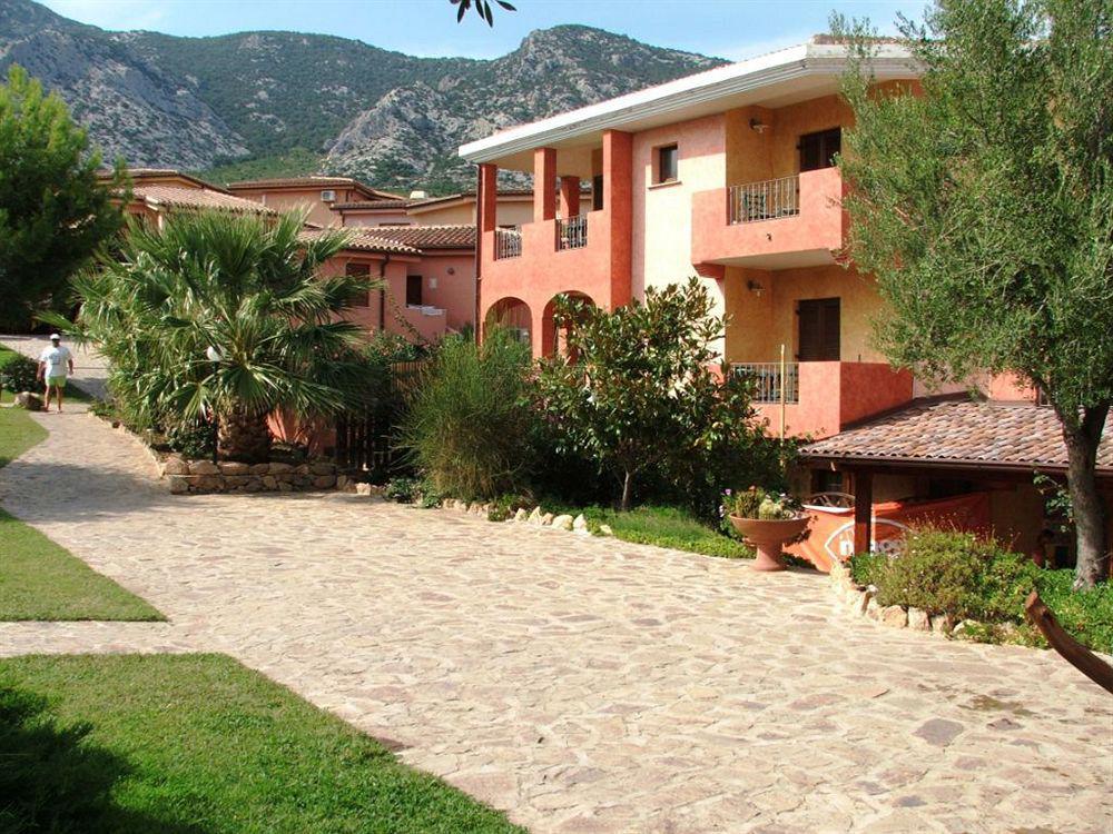 Hotel Parco Blu Cala Gonone Exterior foto