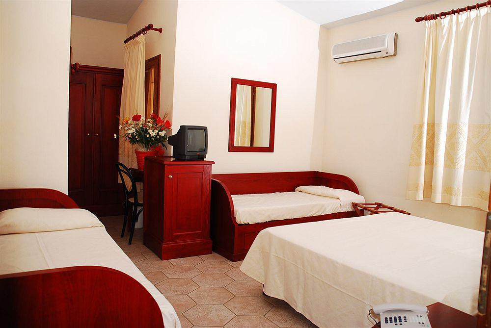 Hotel Parco Blu Cala Gonone Exterior foto