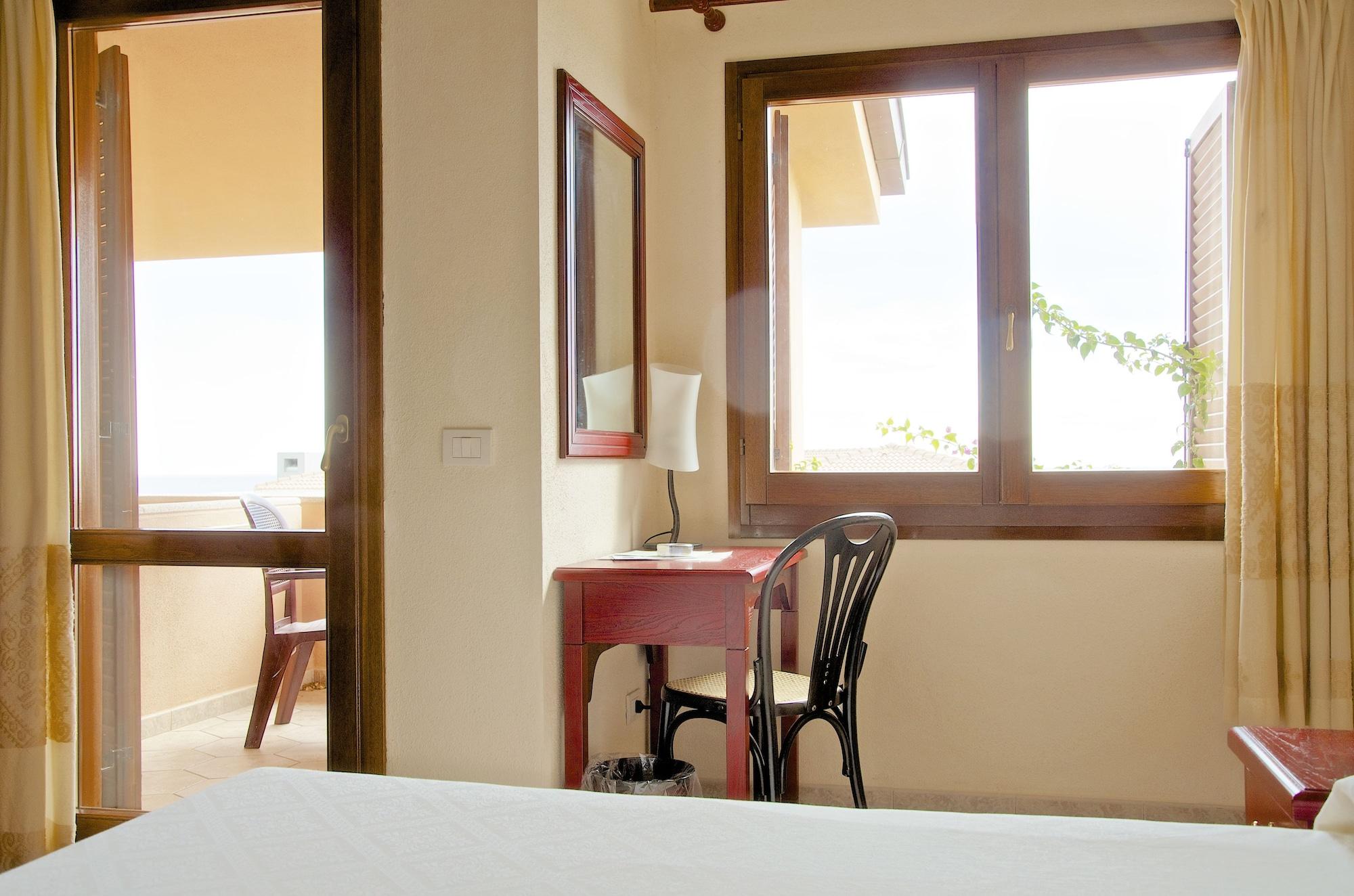 Hotel Parco Blu Cala Gonone Exterior foto
