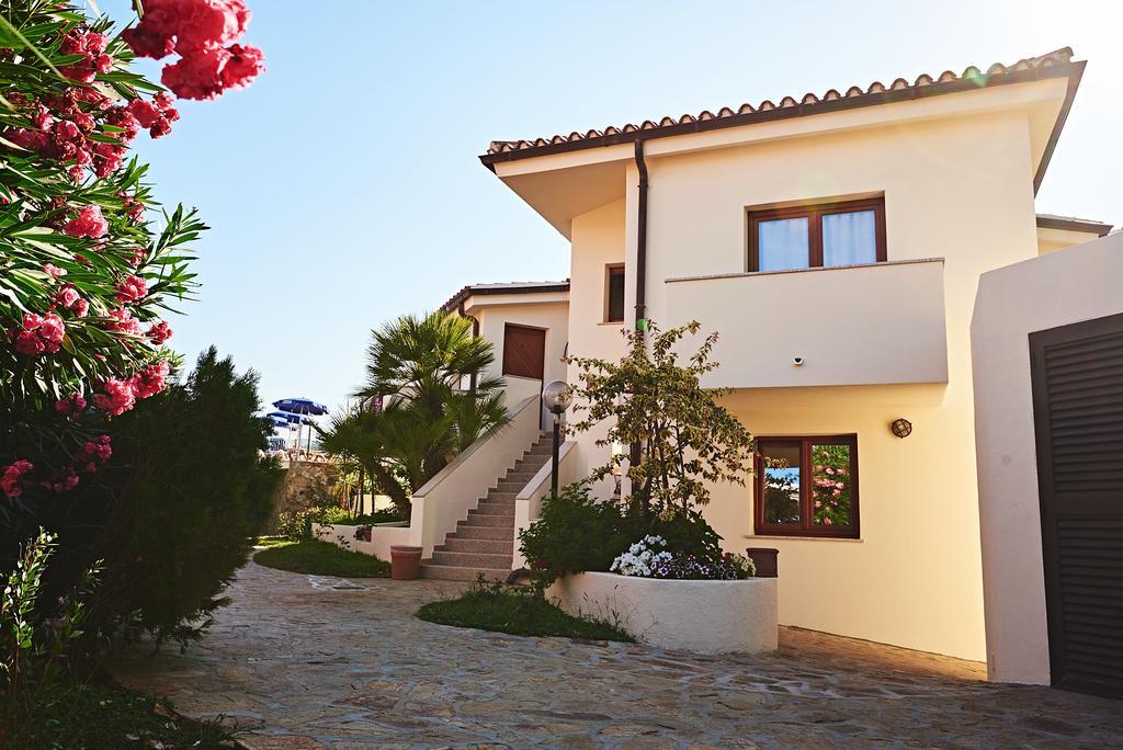 Hotel Parco Blu Cala Gonone Exterior foto